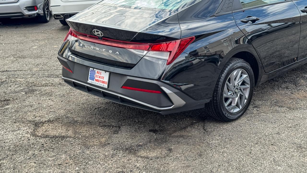 Hyundai Elantra SEL IVT 2024