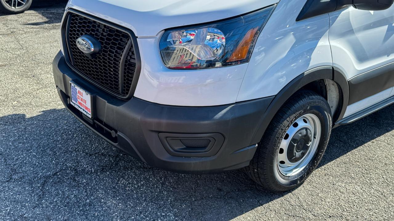 Ford Transit Cargo Van T-250 130" Med Rf 9070 GVWR RWD 2021