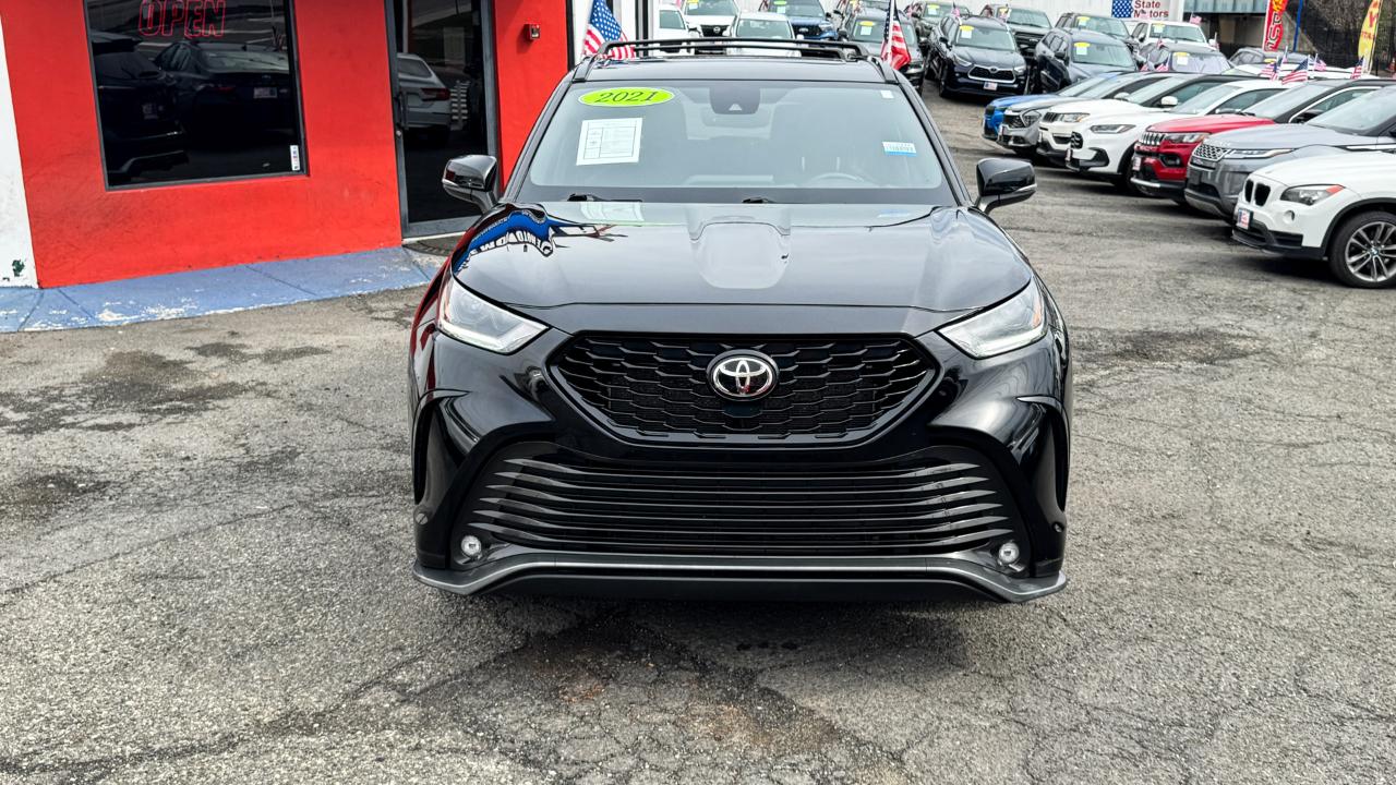 Toyota Highlander XSE AWD (Natl) 2021