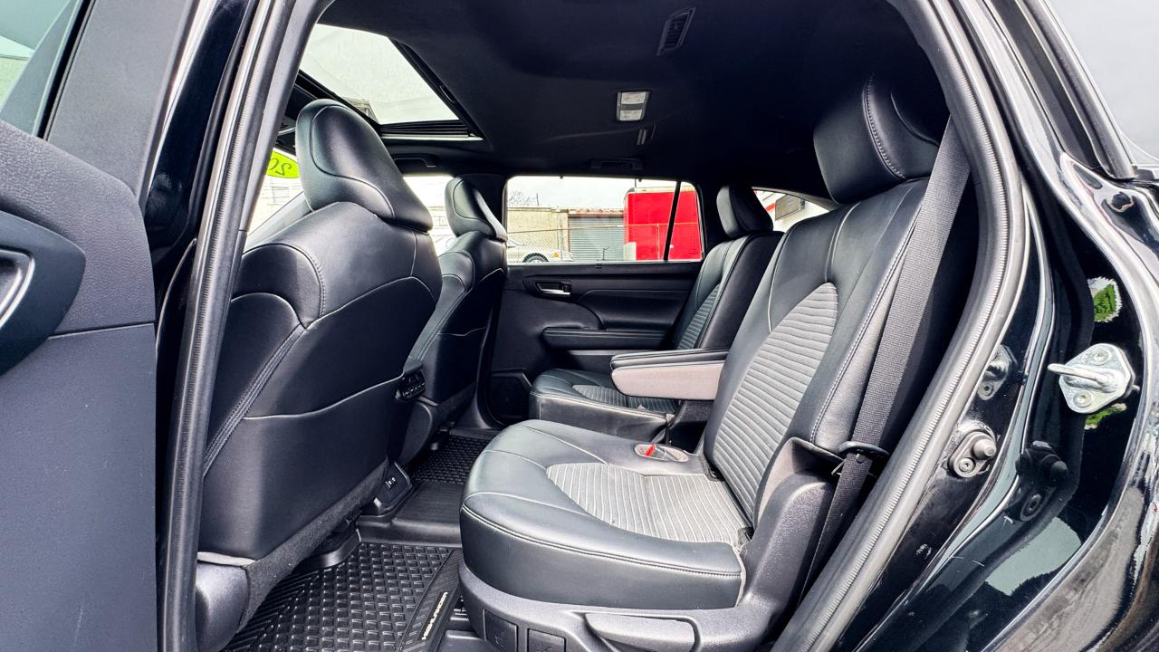 Toyota Highlander XSE AWD (Natl) 2021