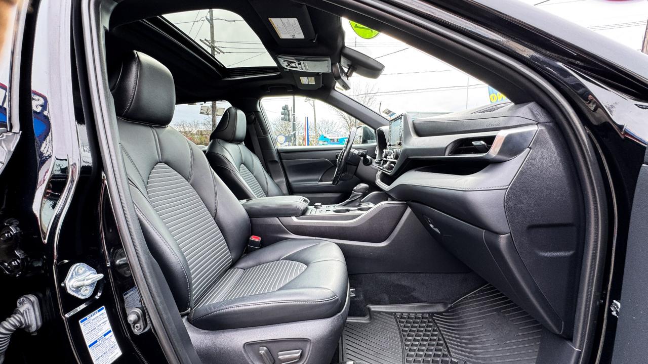 Toyota Highlander XSE AWD (Natl) 2021