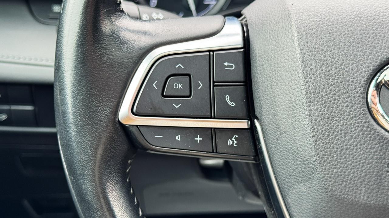 Toyota Highlander XSE AWD (Natl) 2021