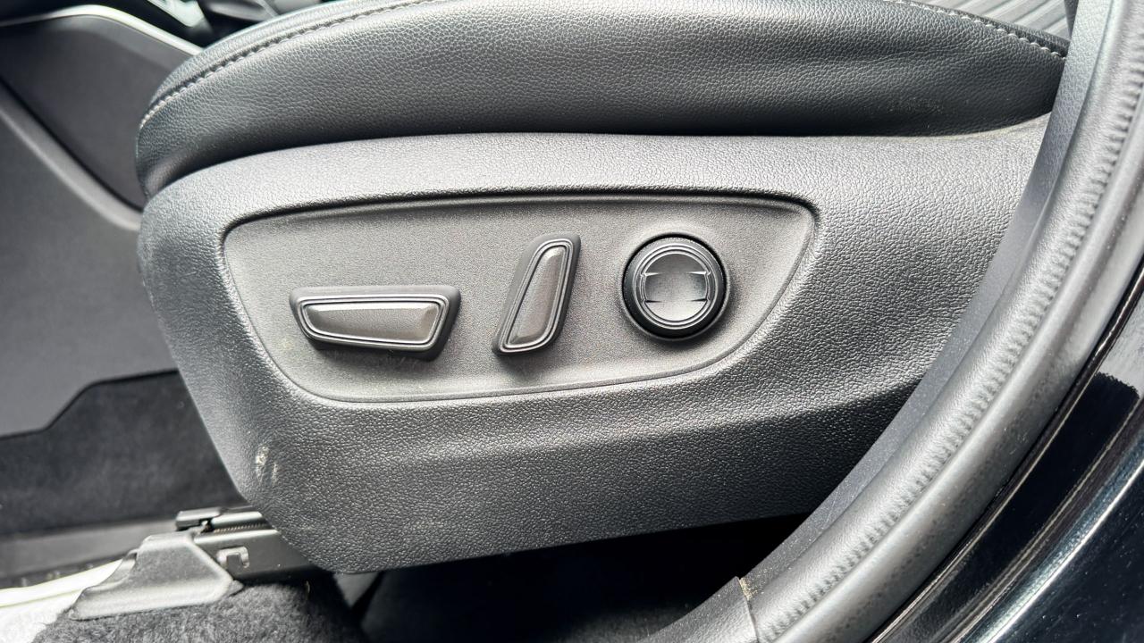 Toyota Highlander XSE AWD (Natl) 2021