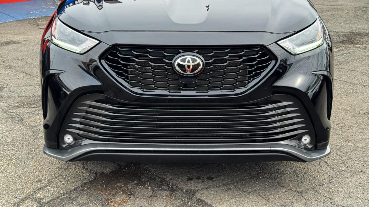 Toyota Highlander XSE AWD (Natl) 2021