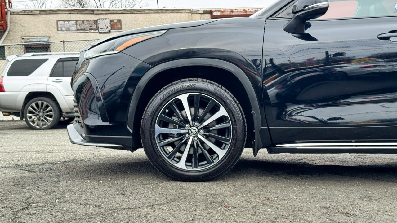 Toyota Highlander XSE AWD (Natl) 2021