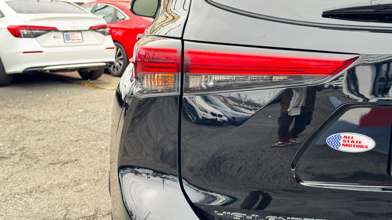 Toyota Highlander XSE AWD (Natl) 2021