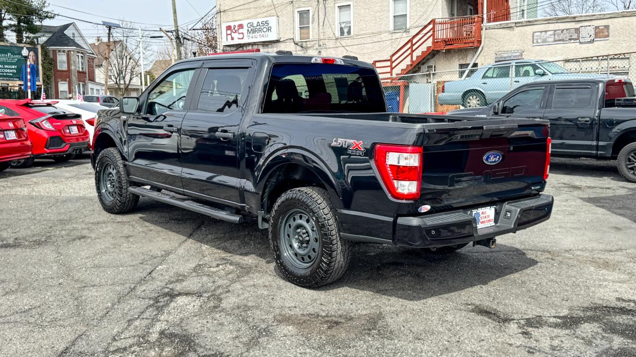 Ford F-150 4WD SuperCrew 150" XL 2021