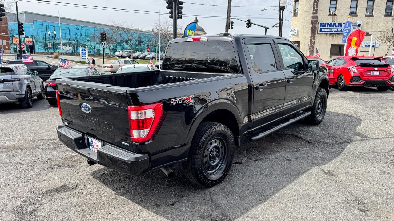 Ford F-150 4WD SuperCrew 150" XL 2021