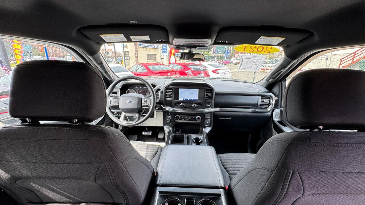 Ford F-150 4WD SuperCrew 150" XL 2021