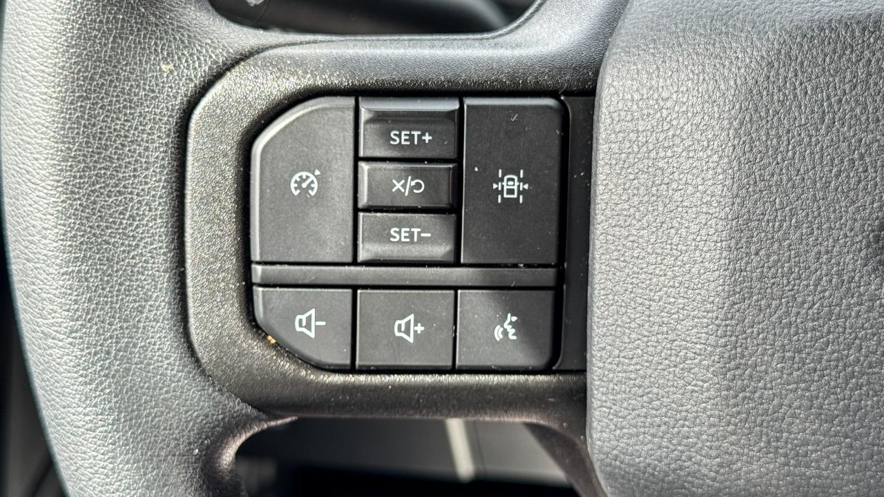 Ford F-150 4WD SuperCrew 150" XL 2021