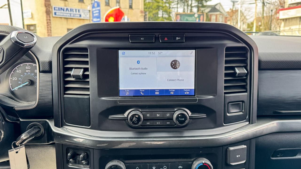 Ford F-150 4WD SuperCrew 150" XL 2021