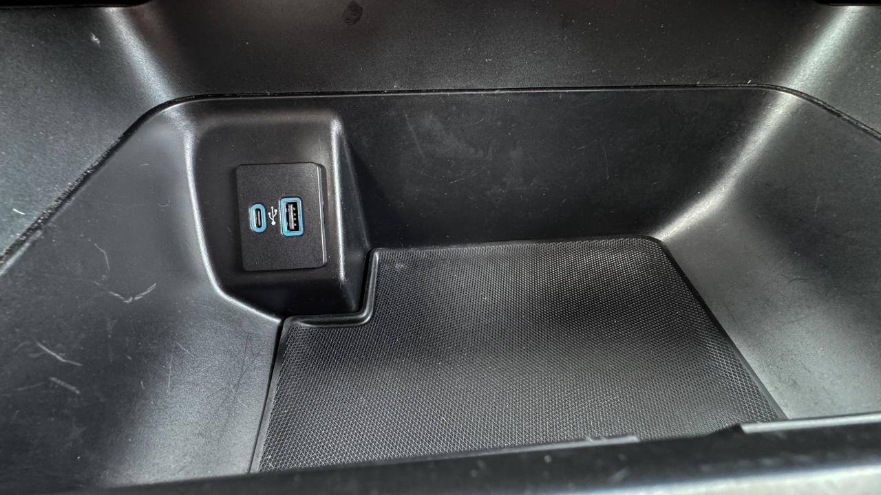 Ford F-150 4WD SuperCrew 150" XL 2021