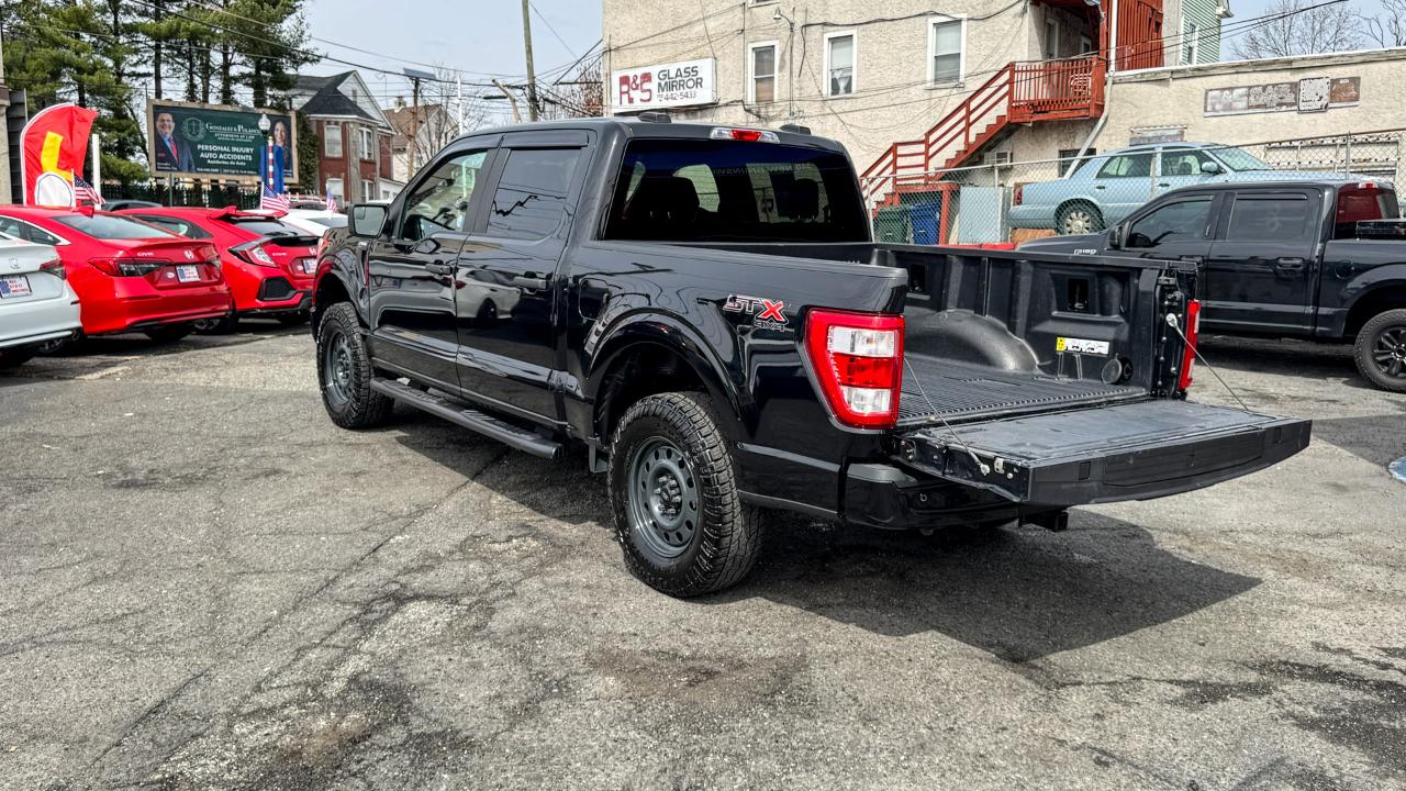 Ford F-150 4WD SuperCrew 150" XL 2021
