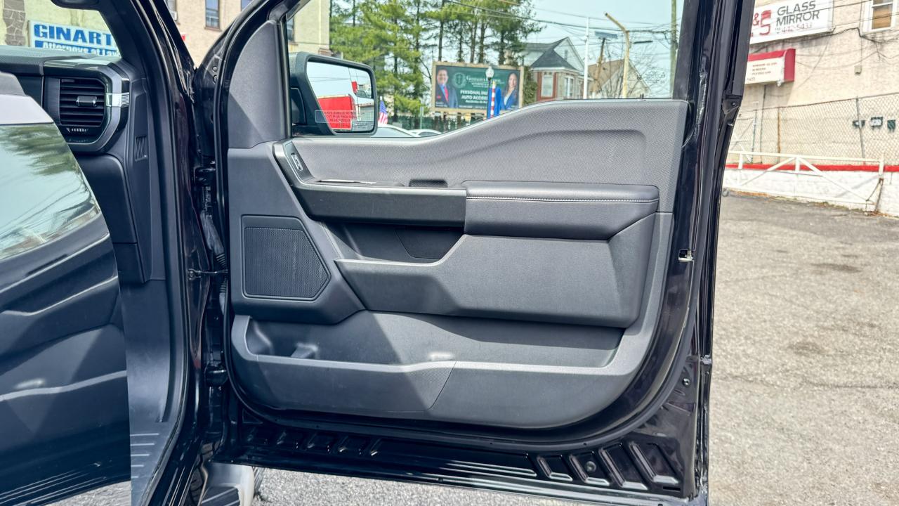 Ford F-150 4WD SuperCrew 150" XL 2021