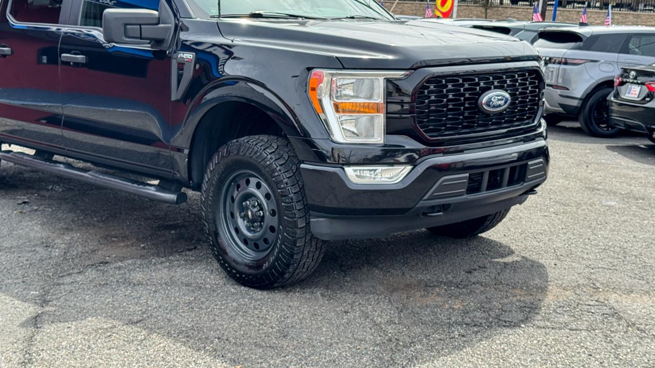 Ford F-150 4WD SuperCrew 150" XL 2021