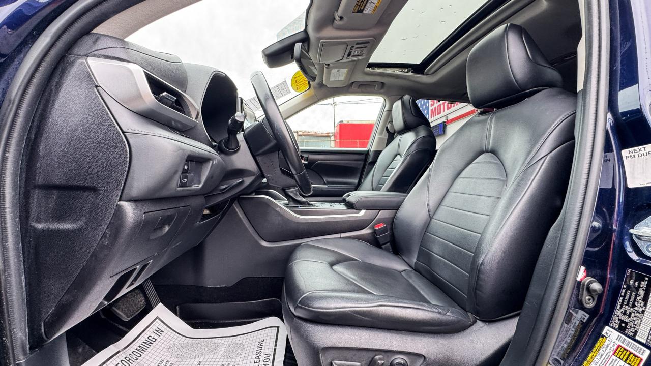 Toyota Highlander XLE FWD (Natl) 2021