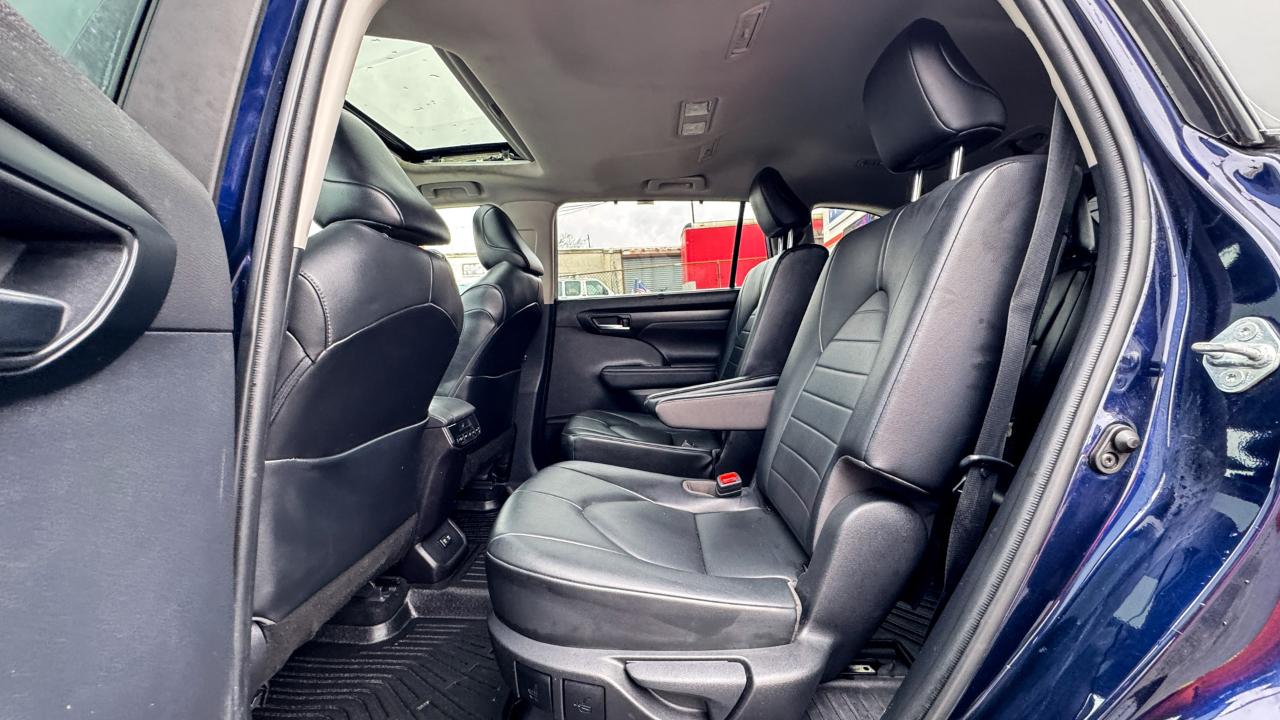 Toyota Highlander XLE FWD (Natl) 2021