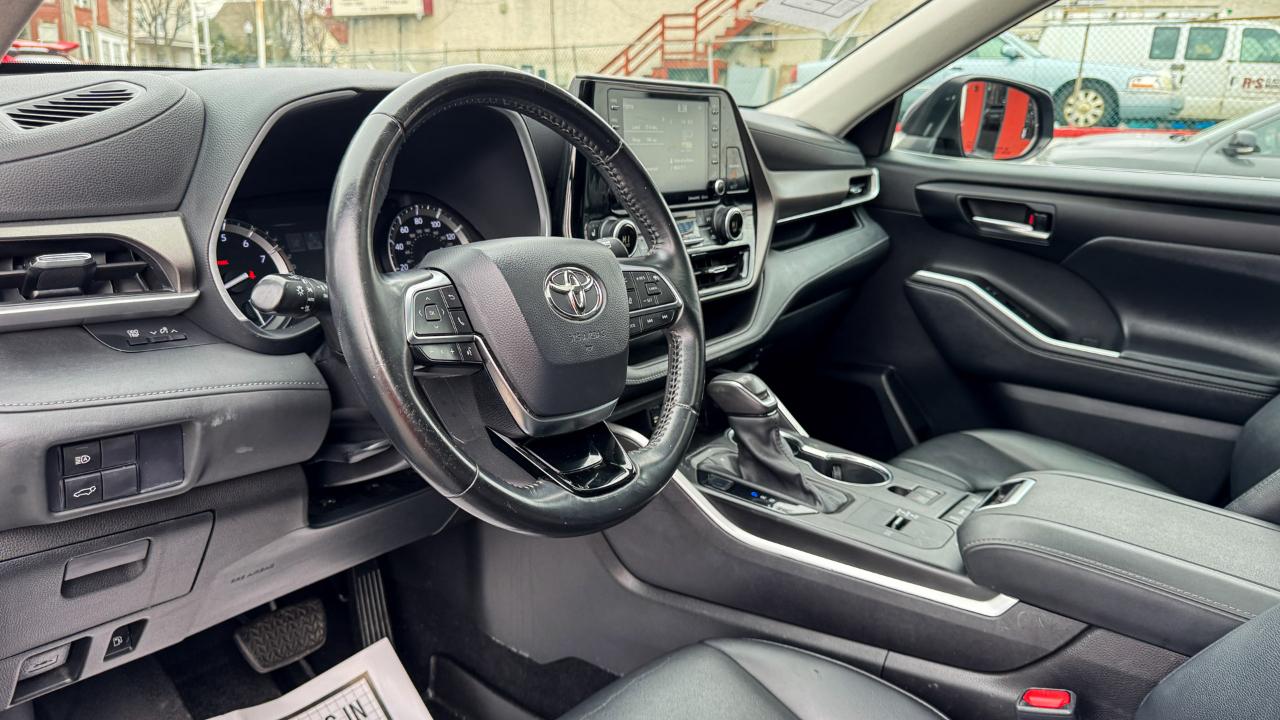 Toyota Highlander XLE FWD (Natl) 2021