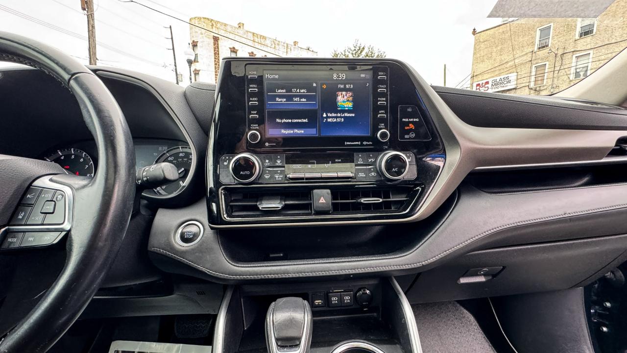 Toyota Highlander XLE FWD (Natl) 2021