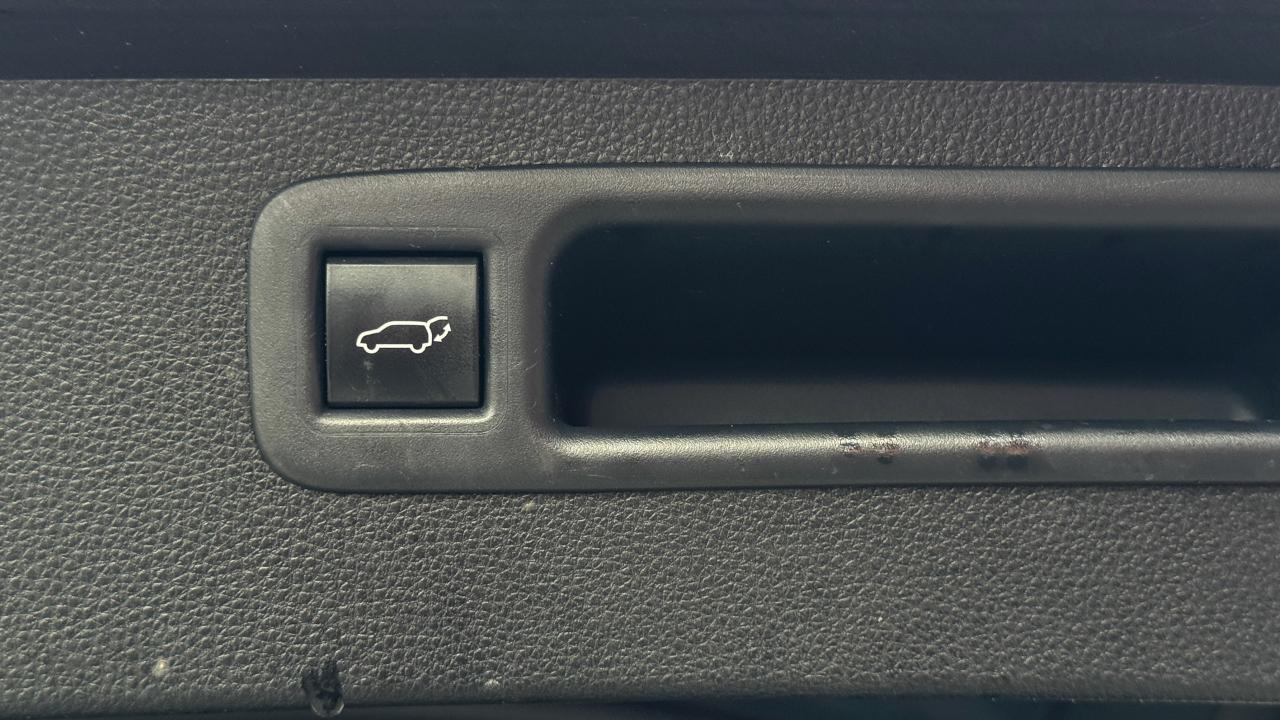 Toyota Highlander XLE FWD (Natl) 2021