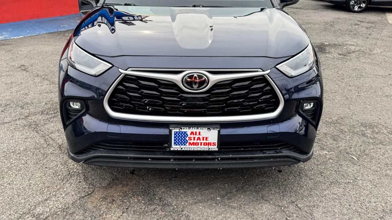 Toyota Highlander XLE FWD (Natl) 2021