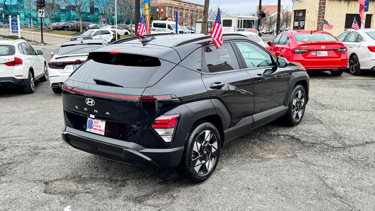 Hyundai Kona SEL FWD 2024