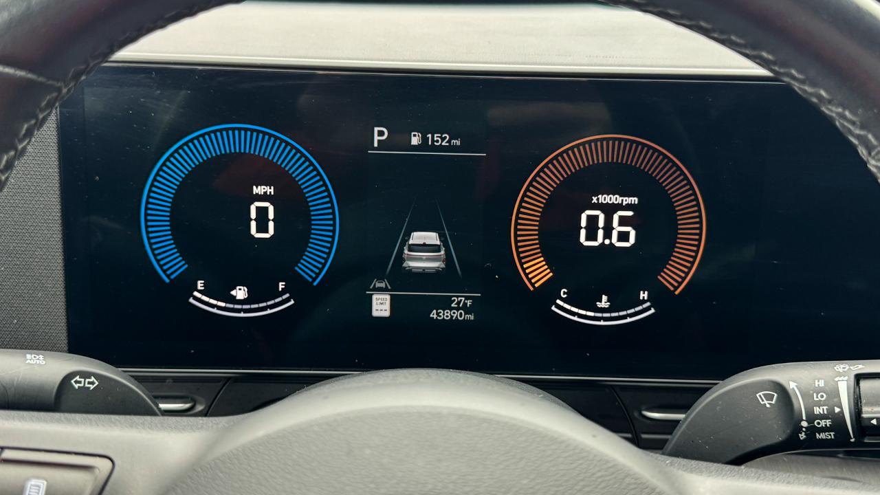 Hyundai Kona SEL FWD 2024