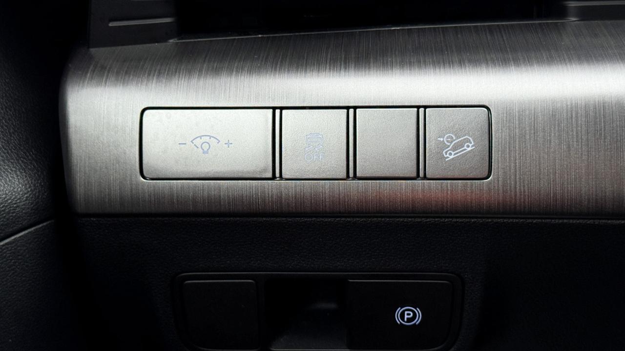 Hyundai Kona SEL FWD 2024