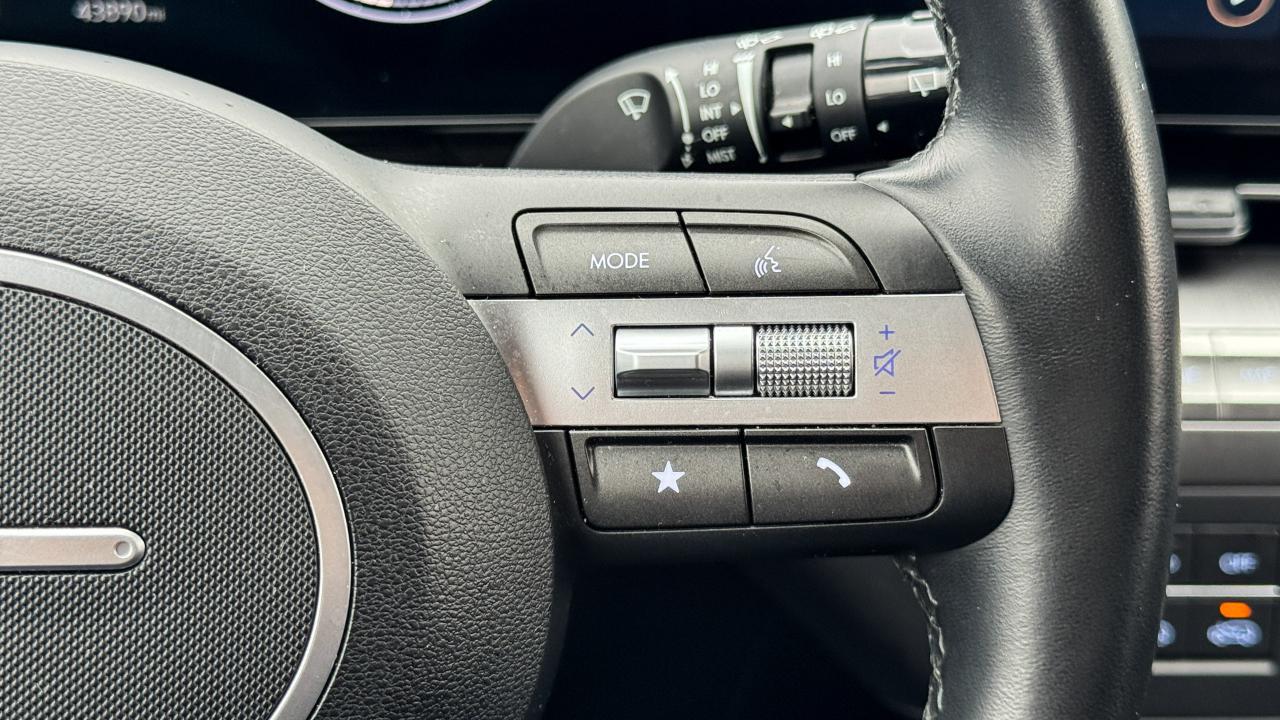 Hyundai Kona SEL FWD 2024