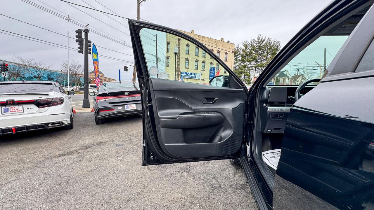 Hyundai Kona SEL FWD 2024