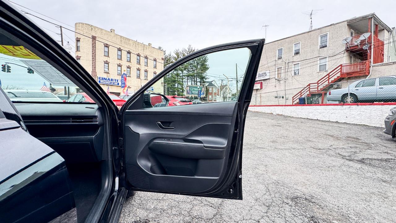 Hyundai Kona SEL FWD 2024