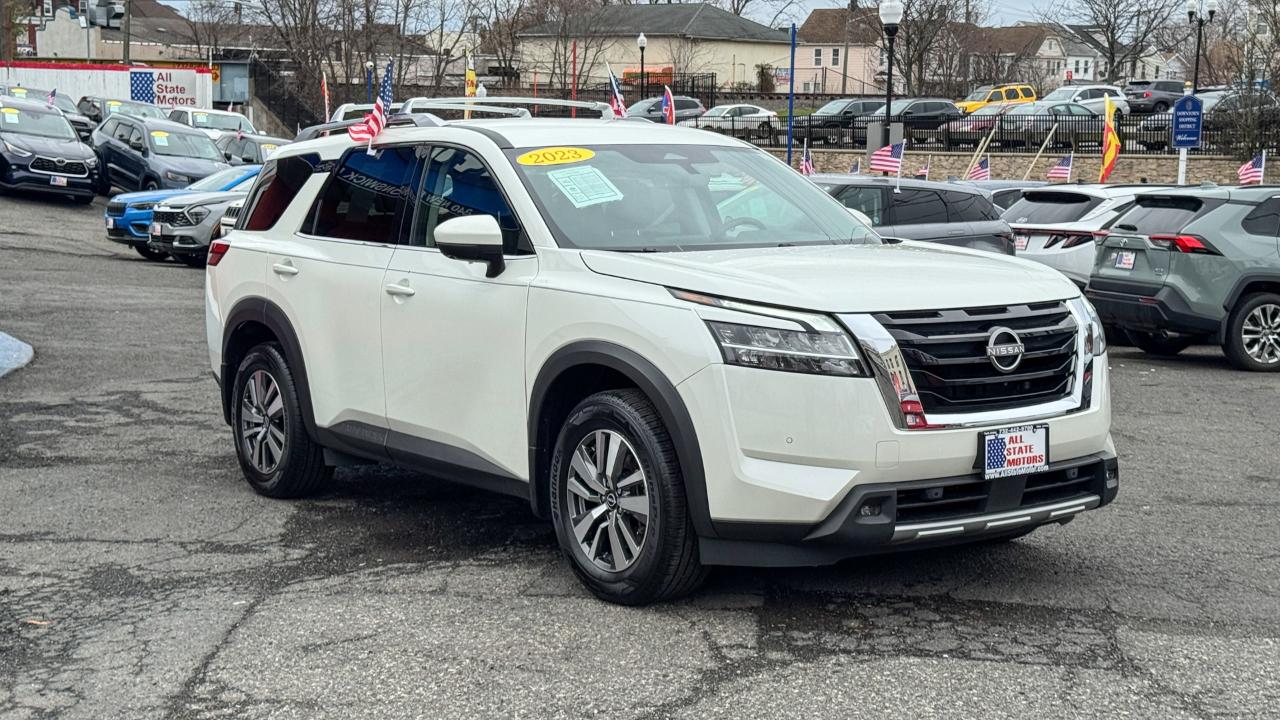 Nissan Pathfinder SL 4WD 2023
