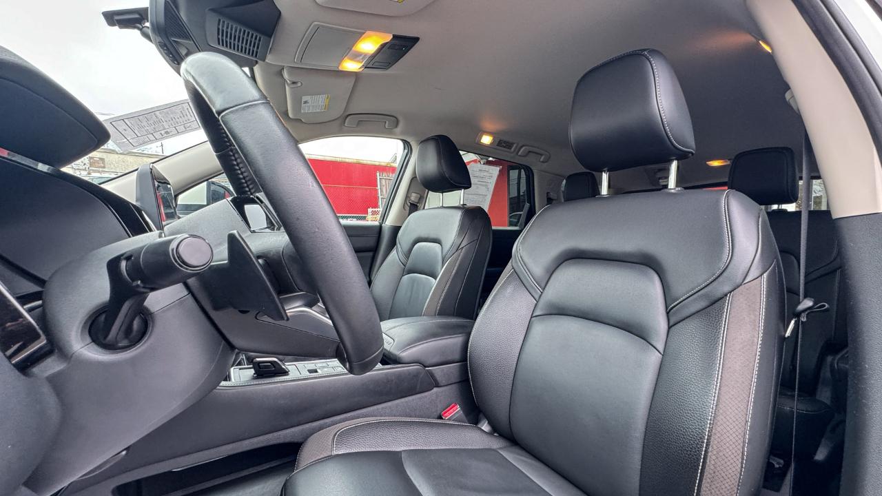 Nissan Pathfinder SL 4WD 2023