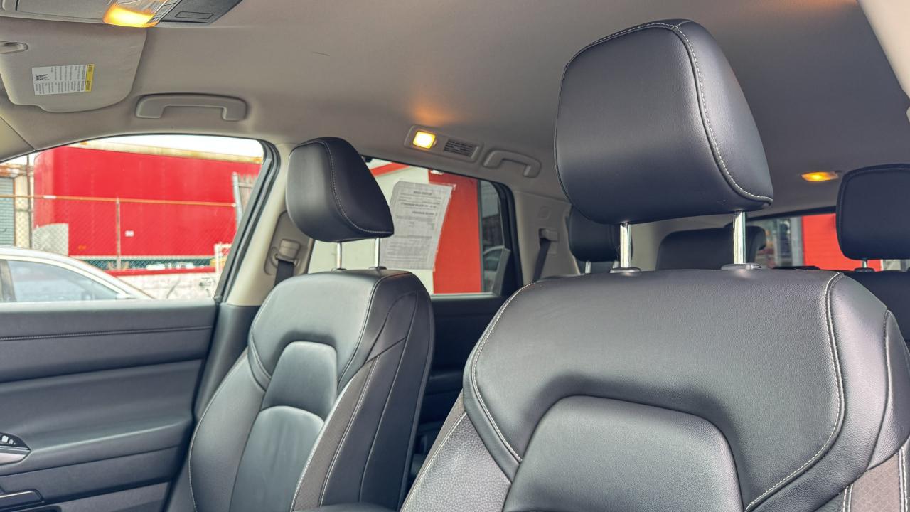 Nissan Pathfinder SL 4WD 2023