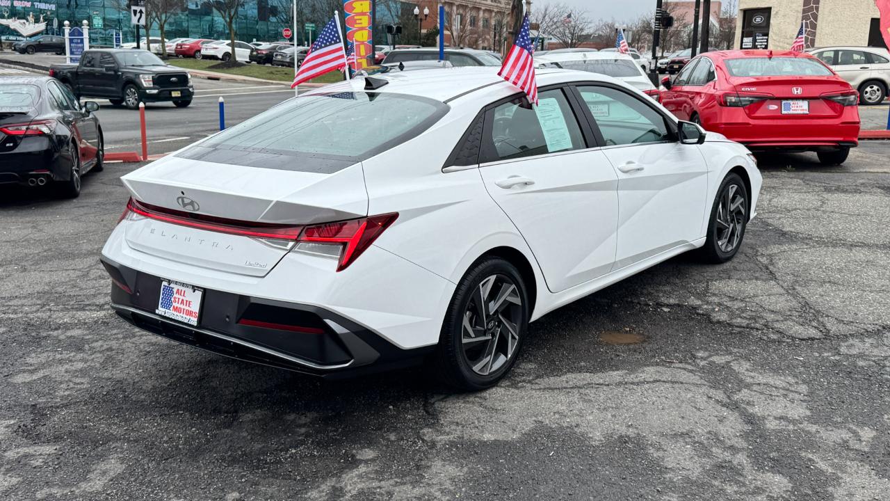 Hyundai Elantra Limited IVT 2024