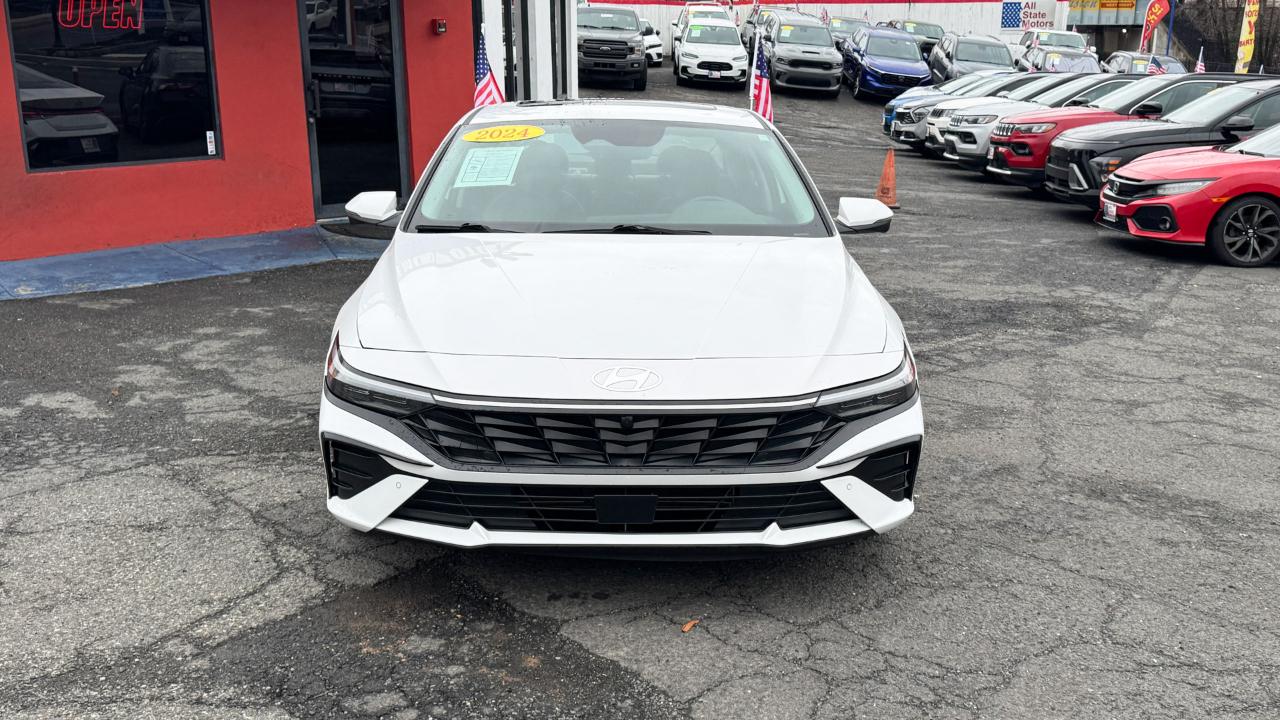 Hyundai Elantra Limited IVT 2024