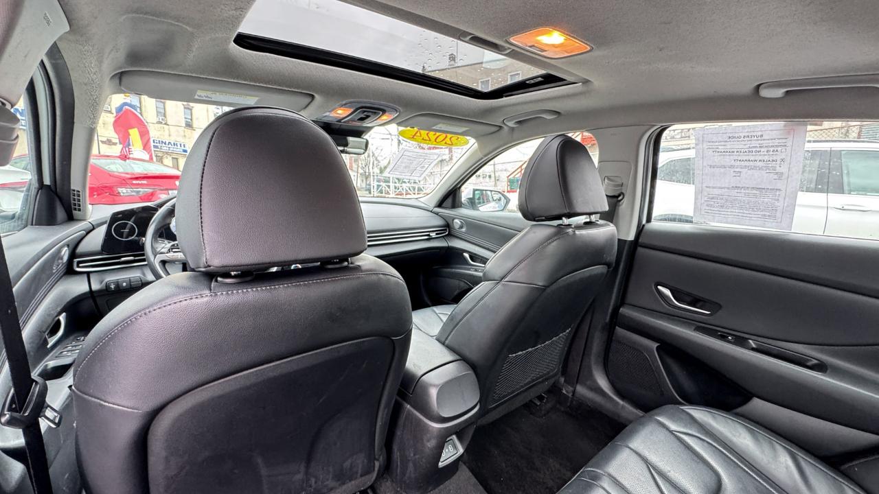 Hyundai Elantra Limited IVT 2024