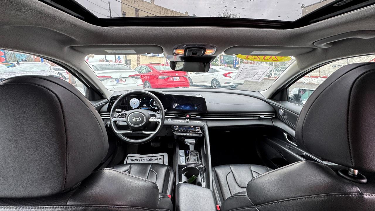 Hyundai Elantra Limited IVT 2024