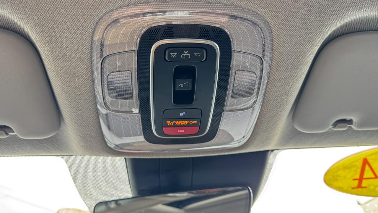 Hyundai Elantra Limited IVT 2024