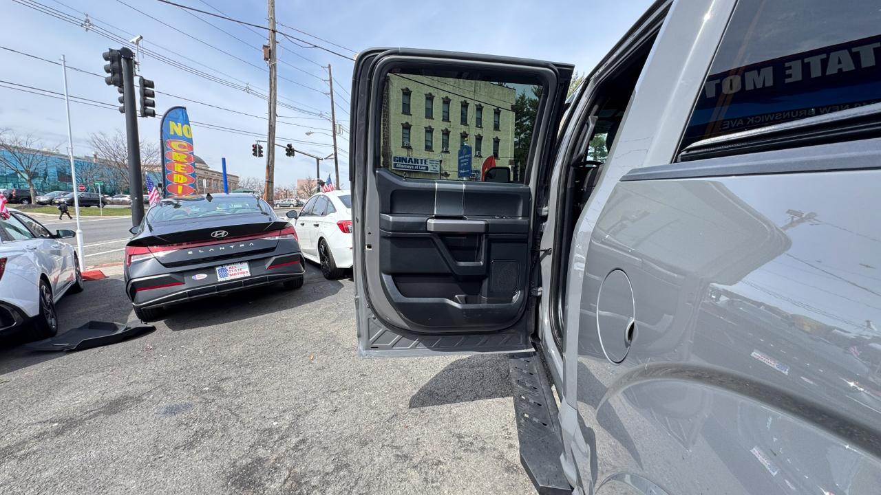 Ford F-150 4WD SuperCrew 139" XLT 2020