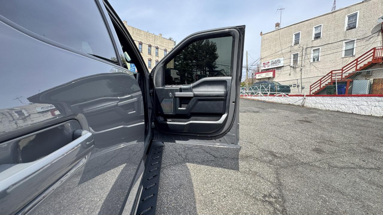 Ford F-150 4WD SuperCrew 139" XLT 2020