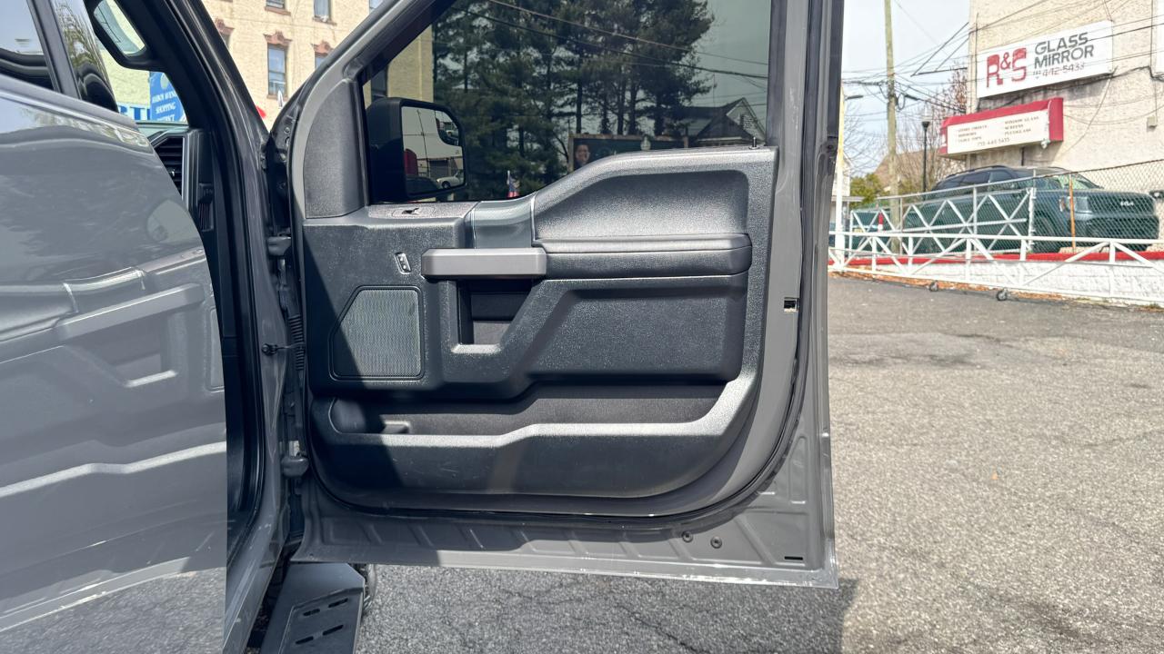 Ford F-150 4WD SuperCrew 139" XLT 2020