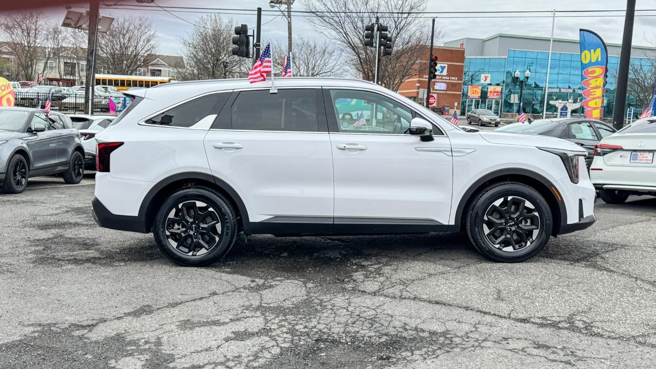 Kia Sorento S FWD 2024