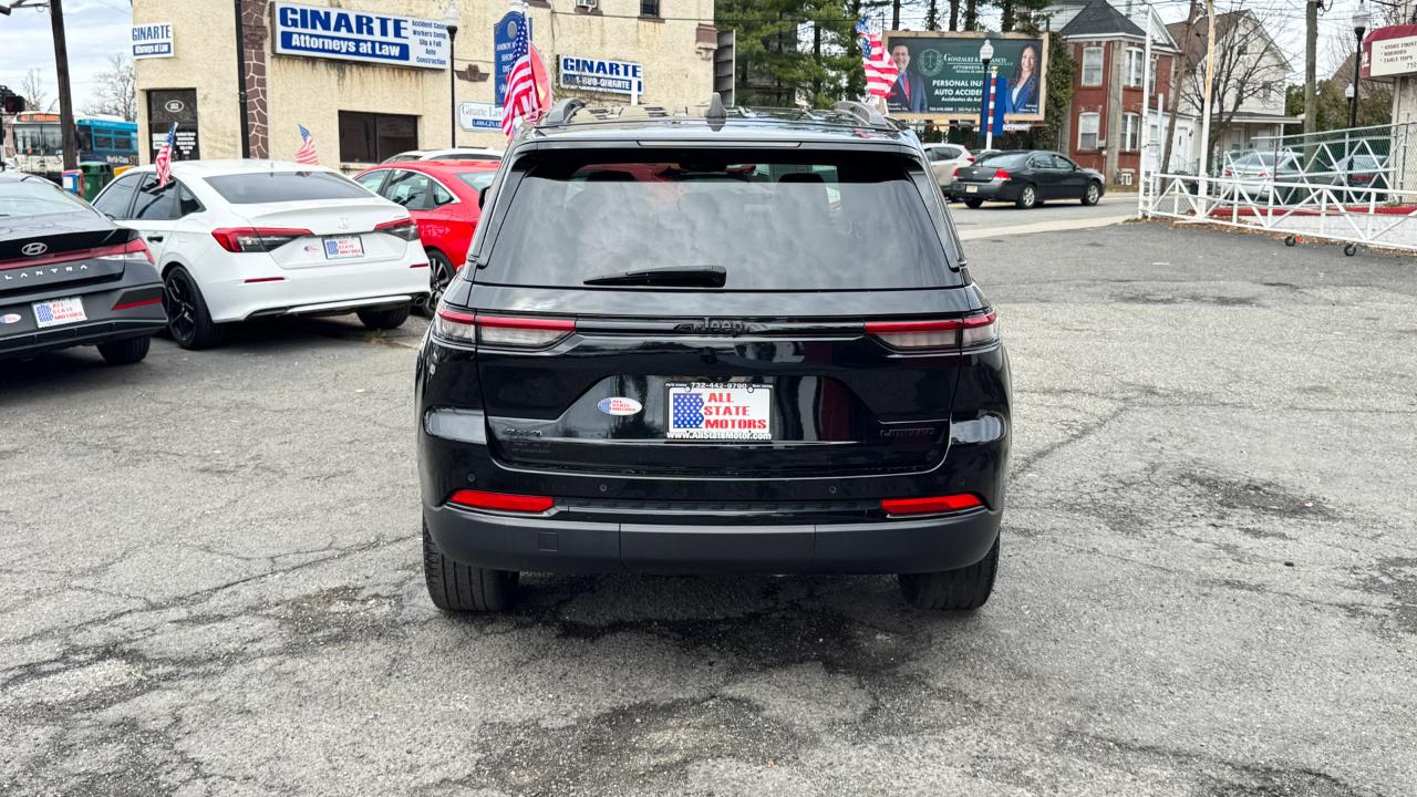 Jeep Grand Cherokee Limited 4x4 2023