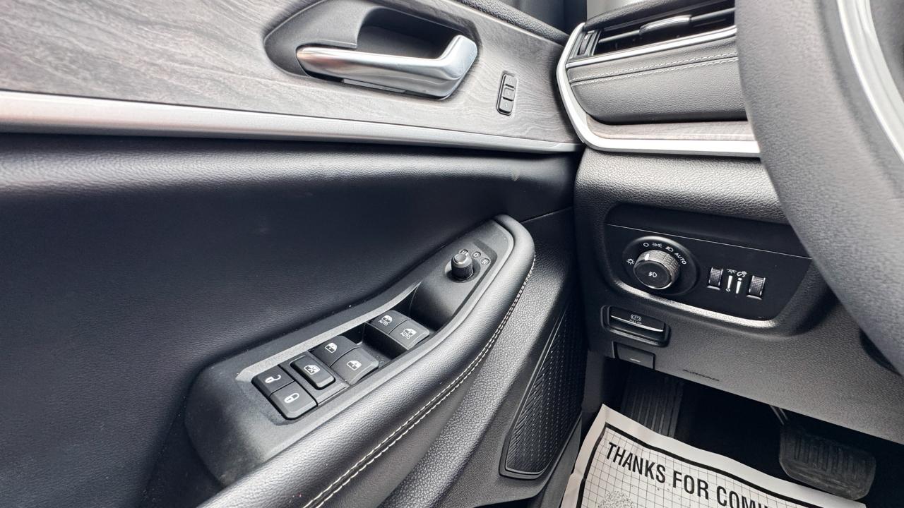 Jeep Grand Cherokee Limited 4x4 2023