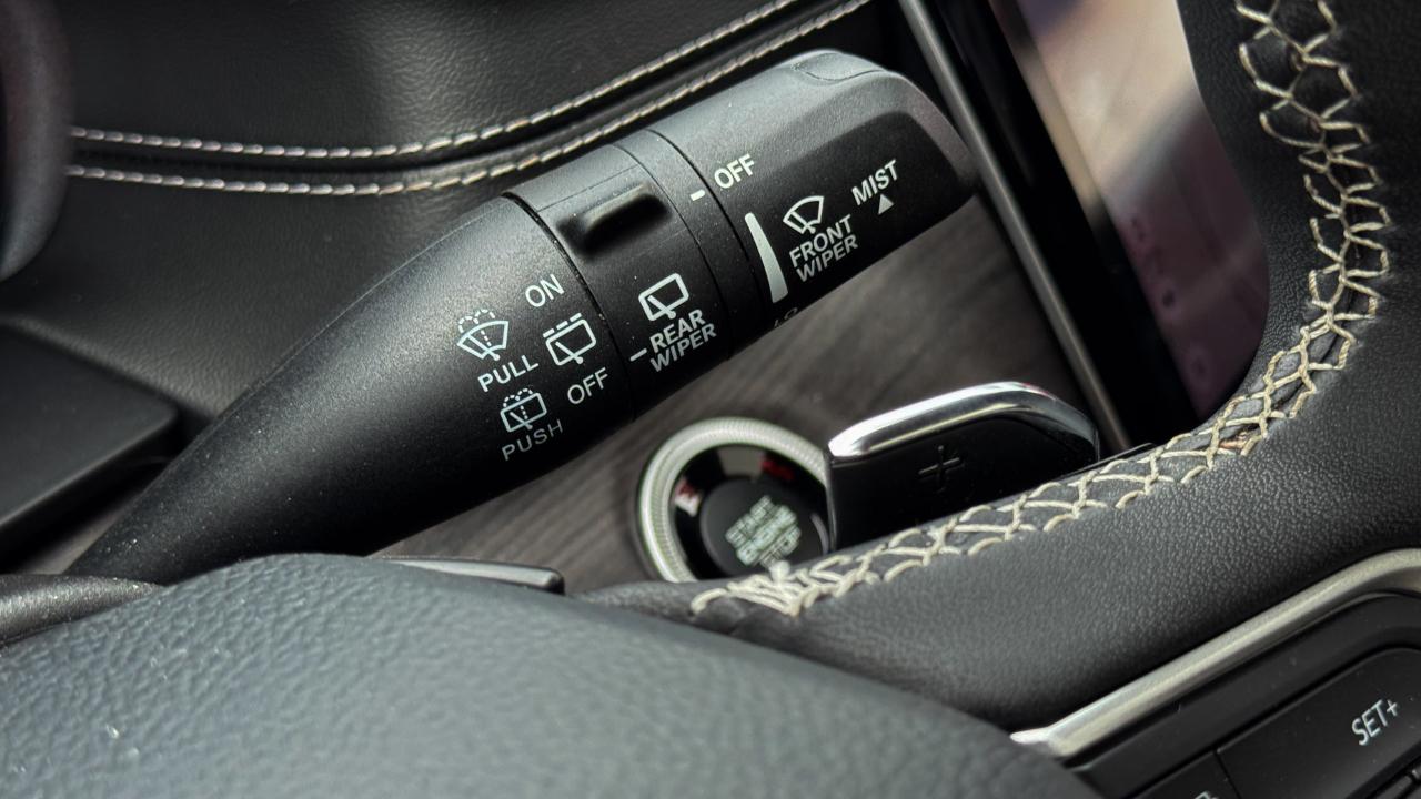 Jeep Grand Cherokee Limited 4x4 2023