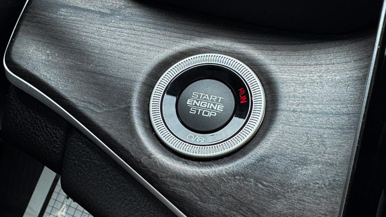 Jeep Grand Cherokee Limited 4x4 2023