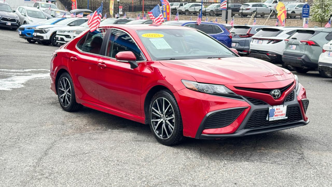 Toyota Camry SE Auto (Natl) 2023
