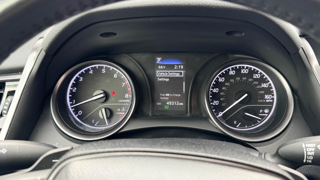 Toyota Camry SE Auto (Natl) 2023