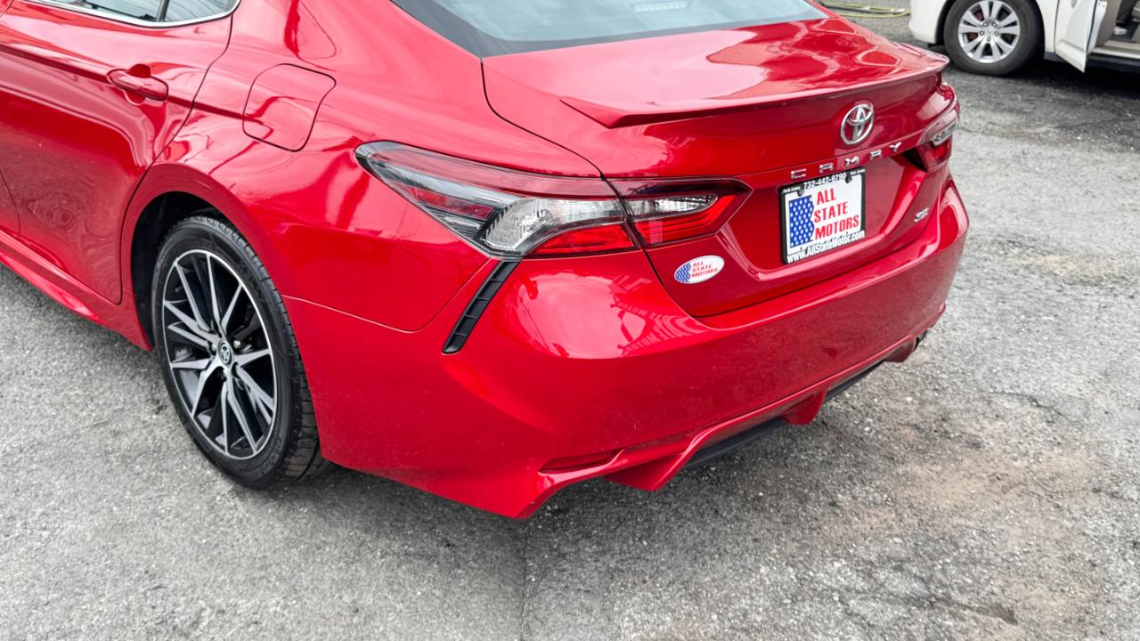 Toyota Camry SE Auto (Natl) 2023